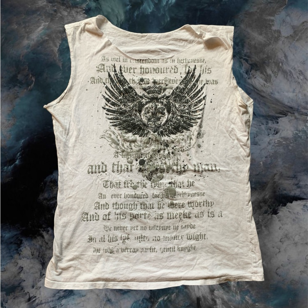 Cut tank top ( FREE WITH PURCHASE )